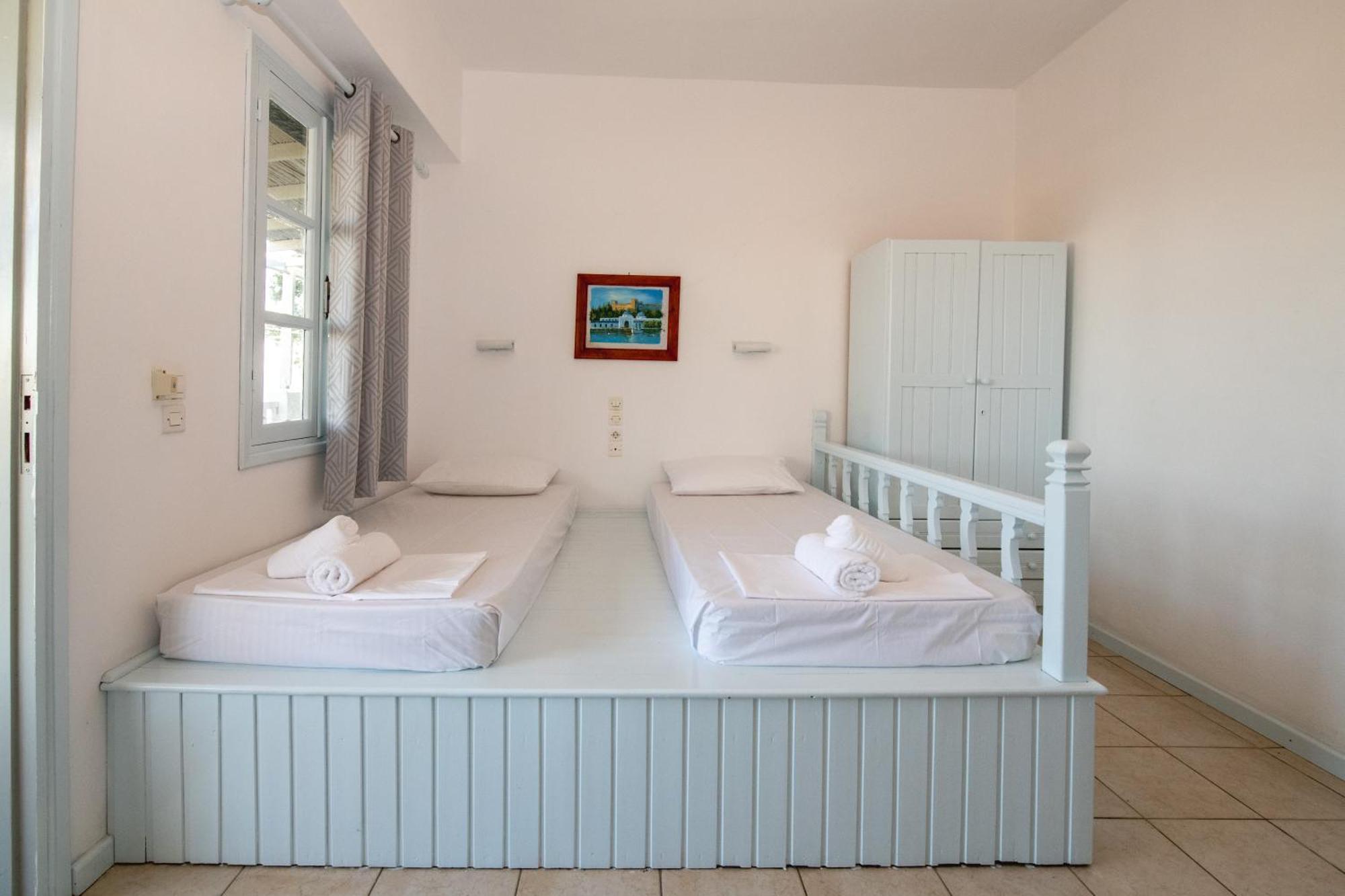 Karpathios Studios Pefkos Πεύκος Εξωτερικό φωτογραφία